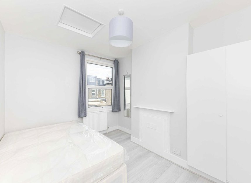 Properties let in Rectory Lane - SW17 9PY view5