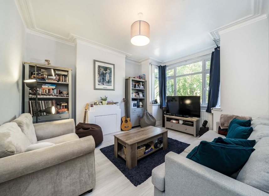 Properties let in Rectory Lane - SW17 9PY view2