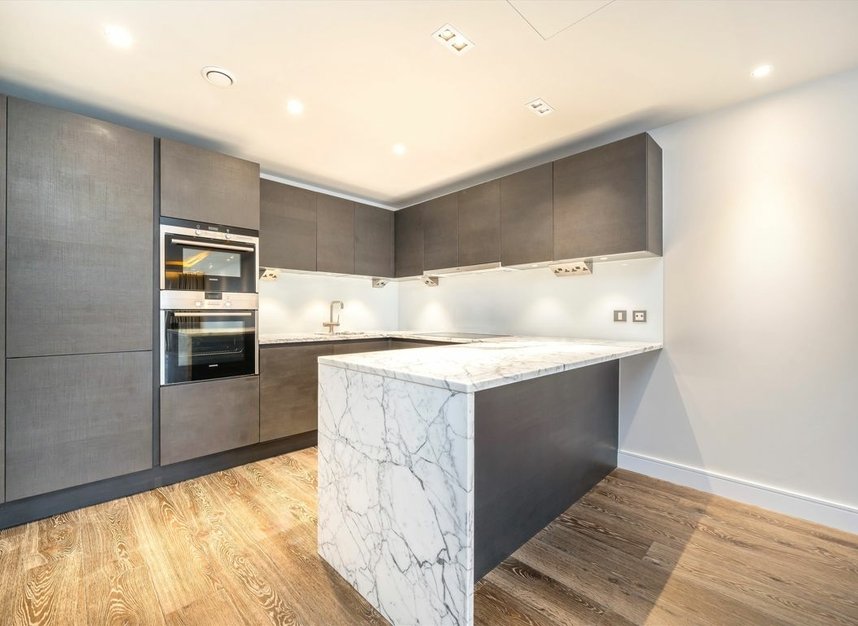 Properties let in Regatta Lane - W6 9BF view4
