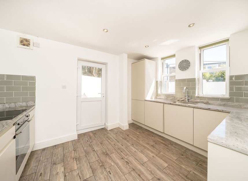Properties let in Richmond Park Road - KT2 6AJ view3