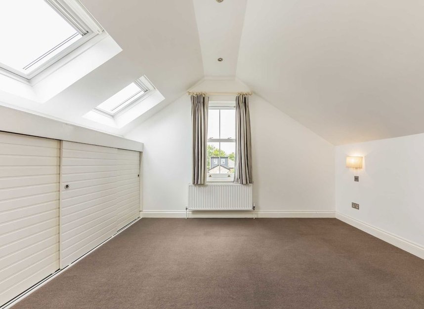 Properties to let in Richmond Park Road - KT2 6AG view7