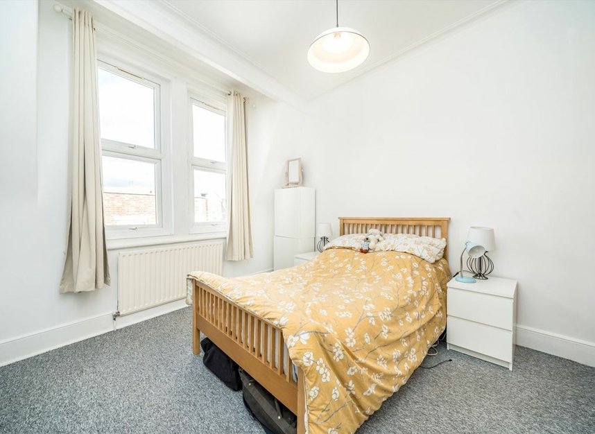 Properties let in Richmond Road - TW1 2EJ view4