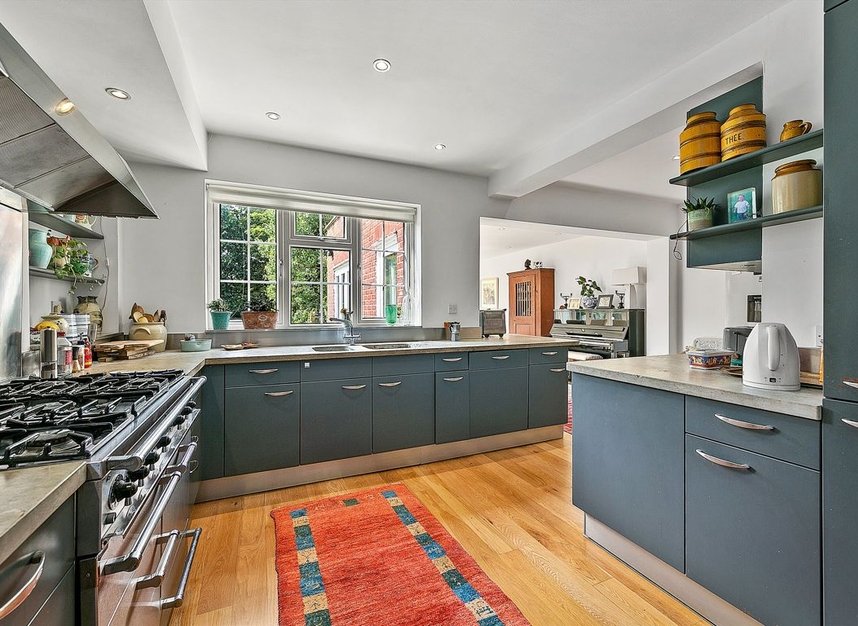 Properties to let in Roedean Crescent - SW15 5JU view4