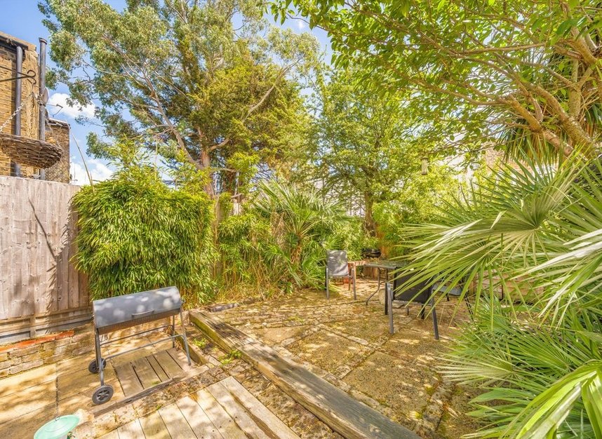 Properties to let in Rookstone Road - SW17 9NQ view8