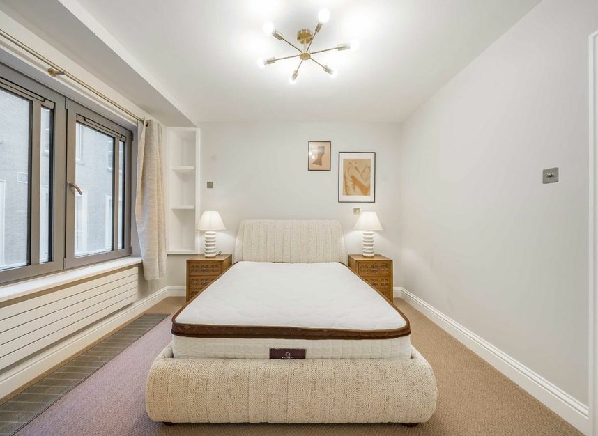 Properties let in Rose & Crown Yard - SW1Y 6RE view6