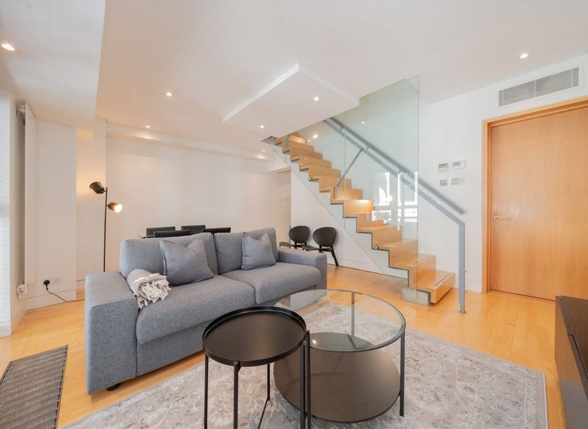 Properties let in Rose & Crown Yard - SW1Y 6RE view2
