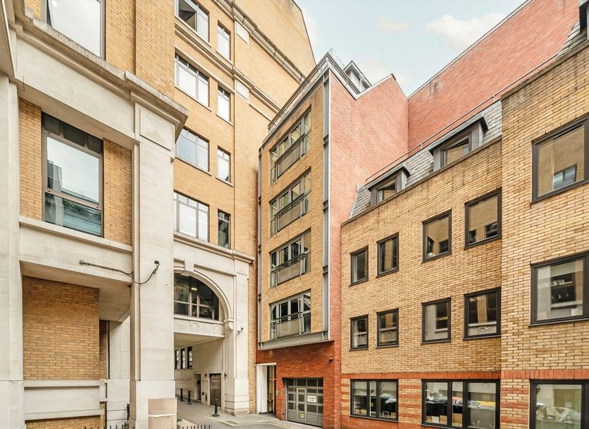 Properties let in Rose & Crown Yard - SW1Y 6RE view1