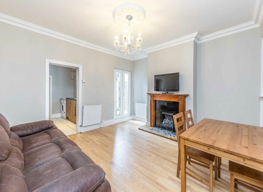 Properties let in Rostella Road - SW17 0HU view1