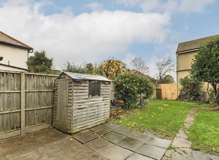 House to rent in Ruislip Road, Greenford, UB6 (Ref 229026) Dexters