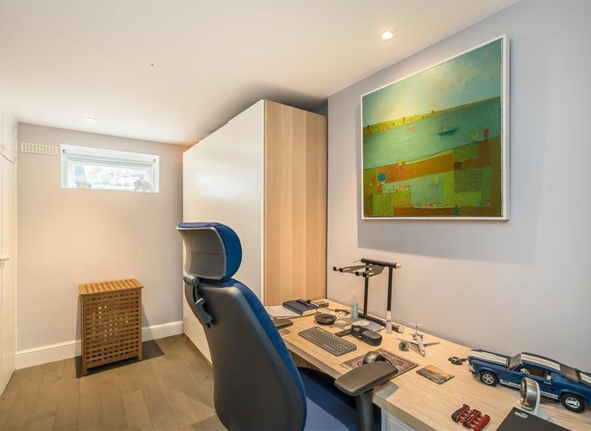 Properties let in Salmon Lane - E14 7NA view8