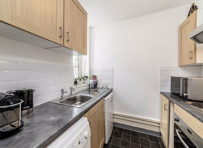 Flat to rent in Scott Ellis Gardens, London, NW8 (Ref 195384) Dexters