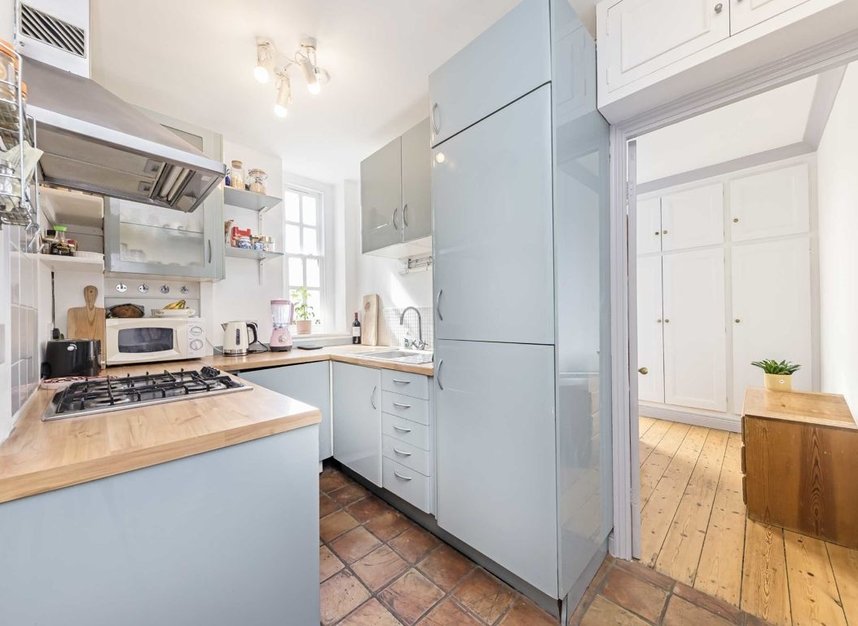 Flat to rent in Scott Ellis Gardens, London, NW8 (Ref 211327) Dexters