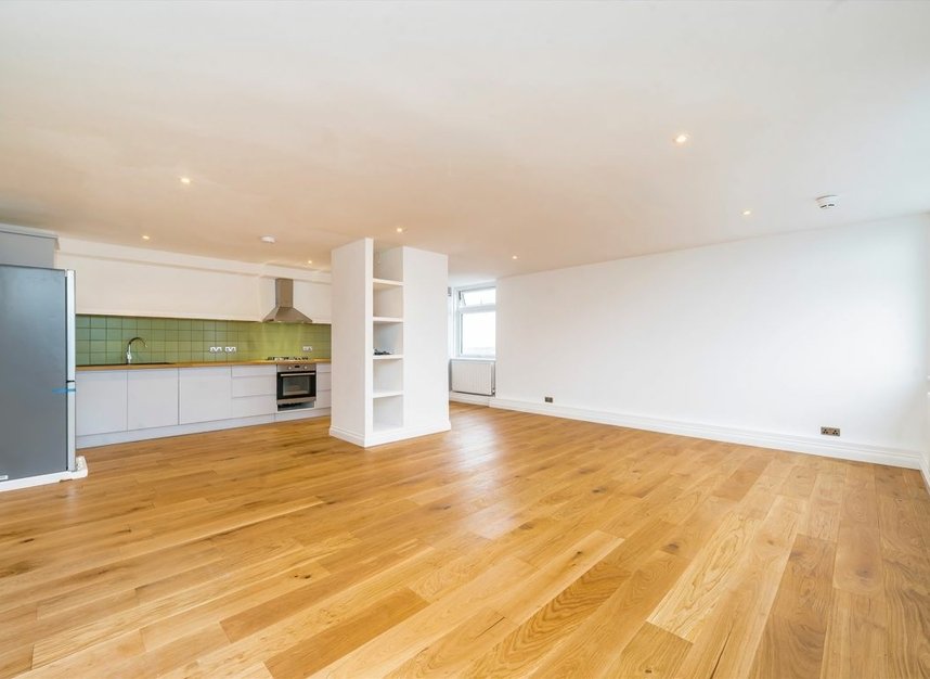 Properties let in Shepherds Bush Green - W12 8PL view1