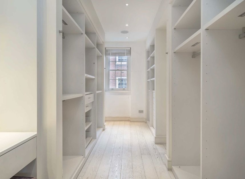 Properties to let in Shepherds Close - W1K 6EA view8
