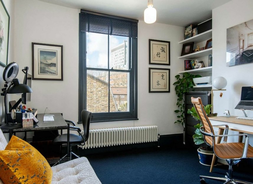 Properties let in Sidney Square - E1 2EY view11