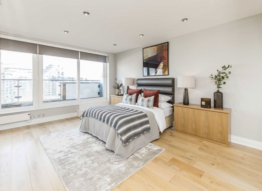 Properties to let in Smugglers Way - SW18 1DG view3