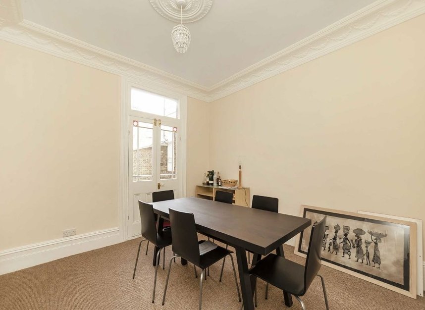 Properties to let in Solon Road - SW2 5UU view5