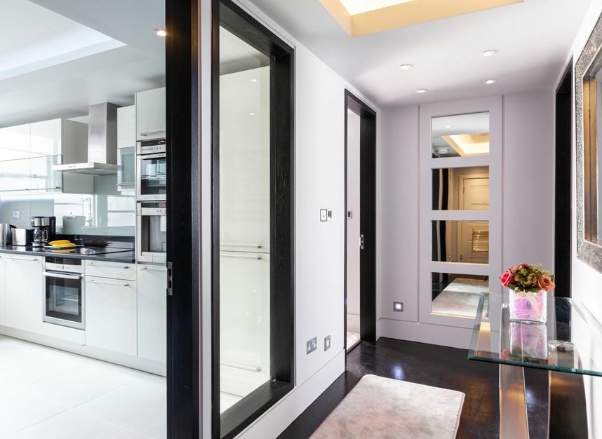 Properties let in South Audley Street - W1K 2QE view3