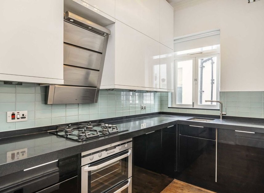 Properties to let in South Parade - W4 1JT view3