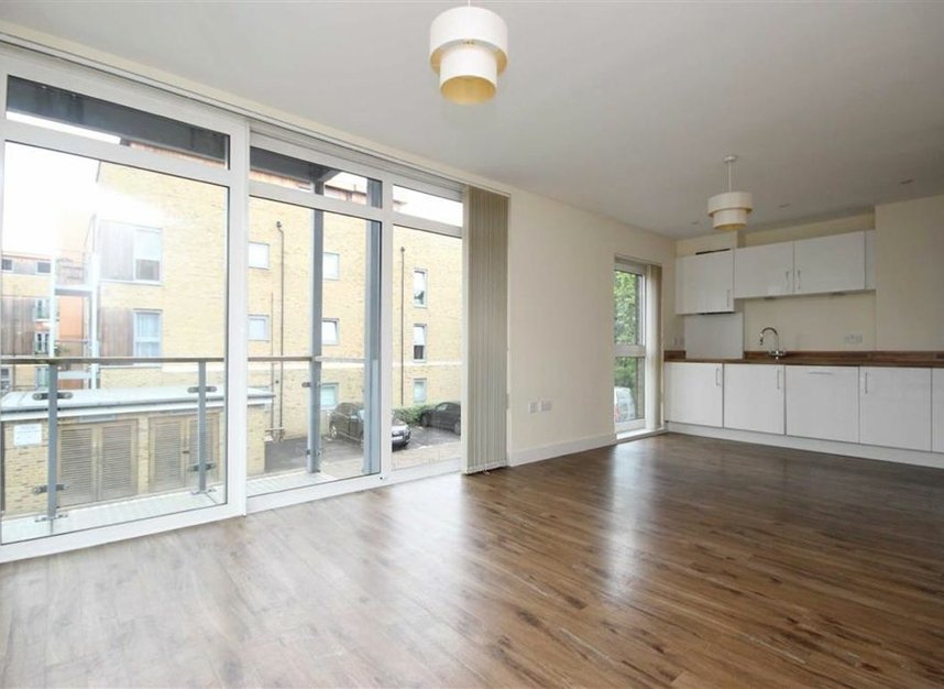 Properties let in Southcott Road - TW11 0BZ view3
