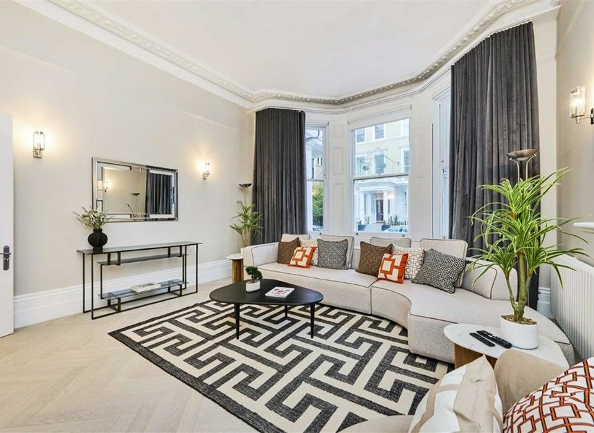 Properties to let in Southwell Gardens - SW7 4SB view2