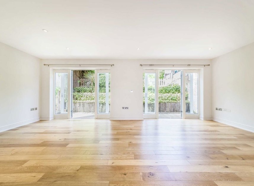 Properties let in Southwood Avenue - KT2 7HD view2