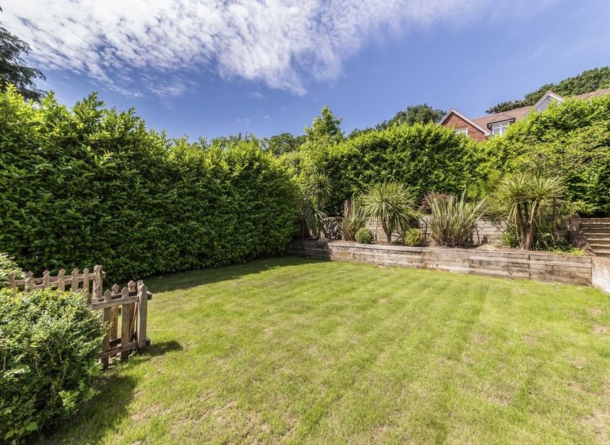 Properties let in Southwood Avenue - KT2 7HD view6