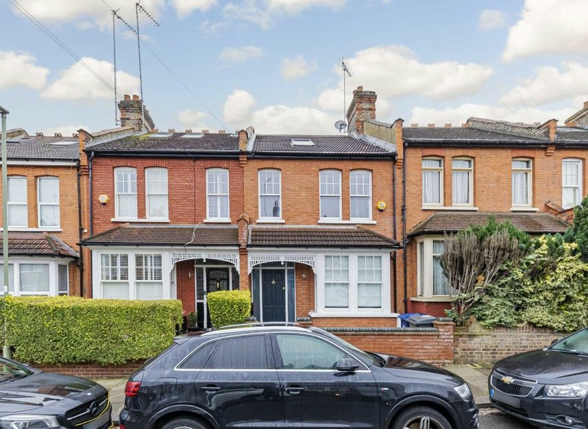 Properties let in Spencer Road - N11 1JX view2