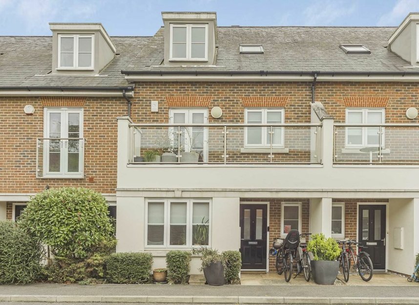 Properties let in St. Francis Place - SW12 8ER view1