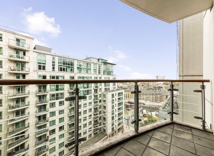 Properties to let in St. George Wharf - SW8 2LZ view7