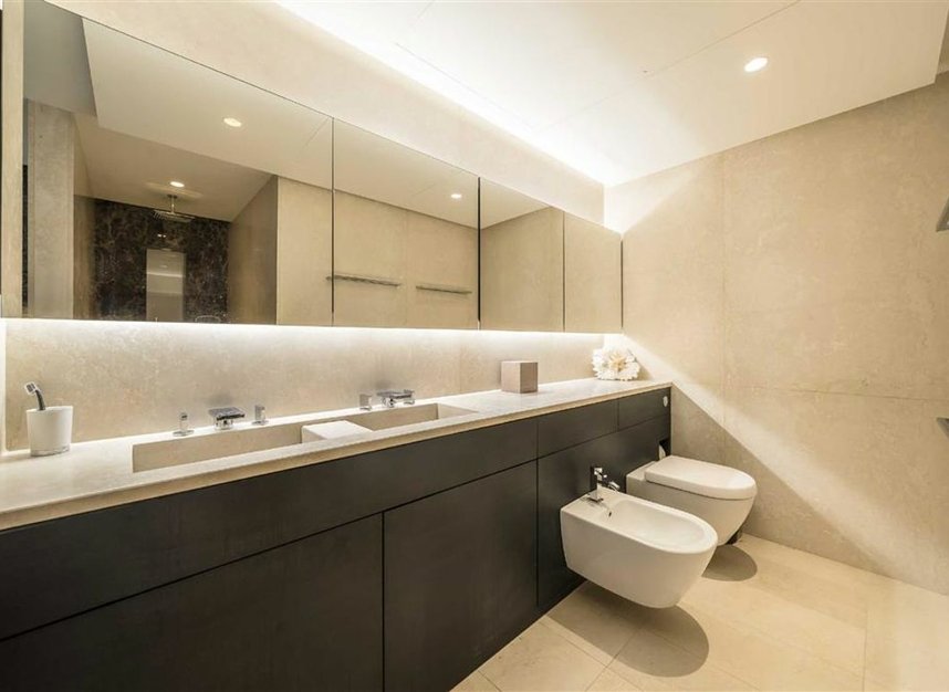 Properties to let in St. George Wharf - SW8 2BW view10