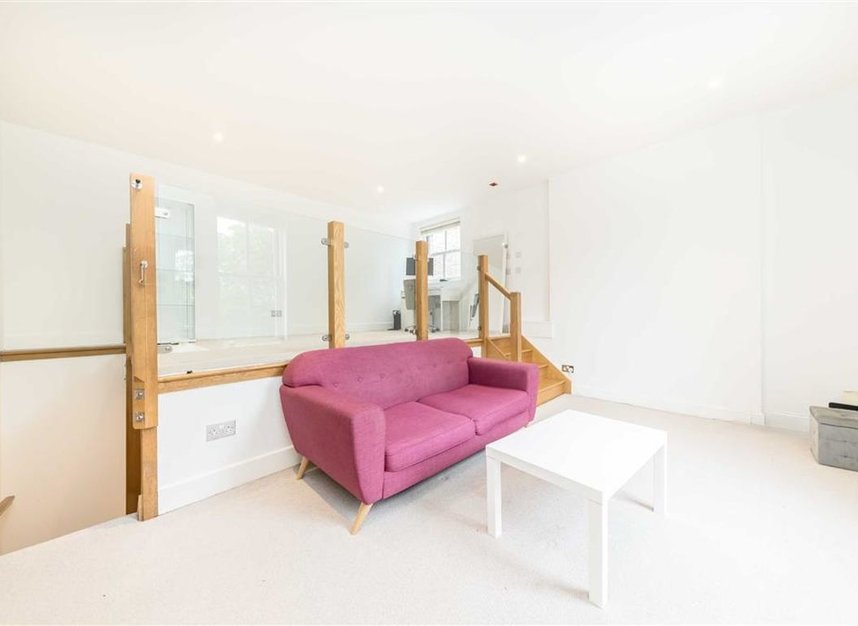 Flat to rent in St. Johns Park, London, SE3 (Ref 219134) Dexters