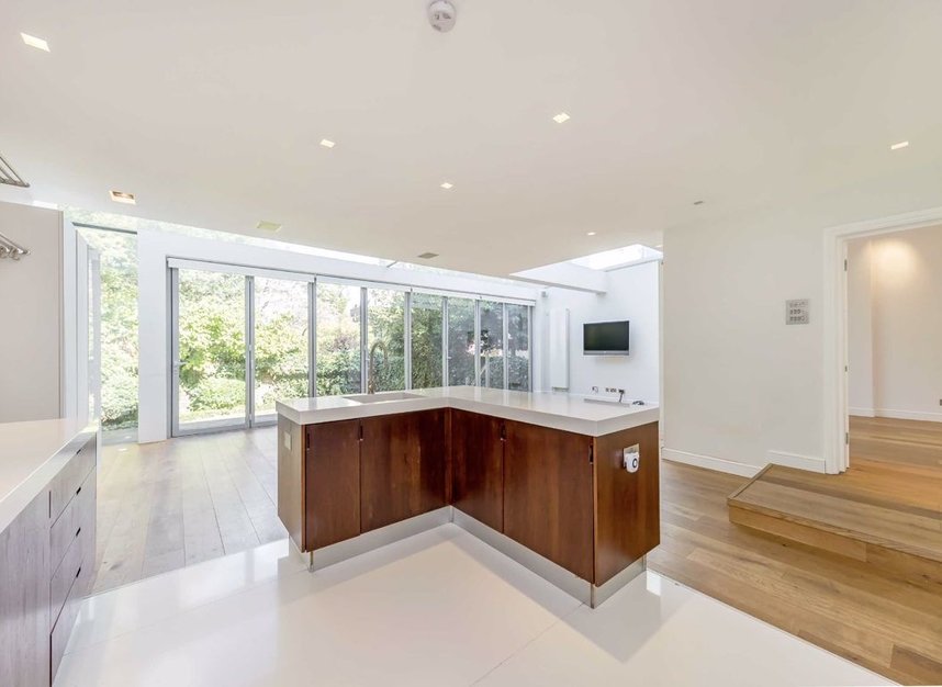 Properties to let in St. Johns Wood Road - NW8 8RB view3