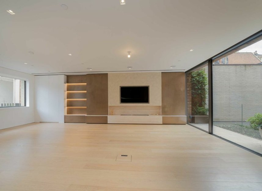 Properties to let in St. Mary Abbots Place - W8 6LS view2