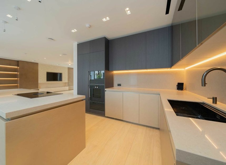 Properties to let in St. Mary Abbots Place - W8 6LS view3