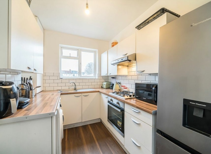 Properties let in Stanford Road - SW16 4QA view2
