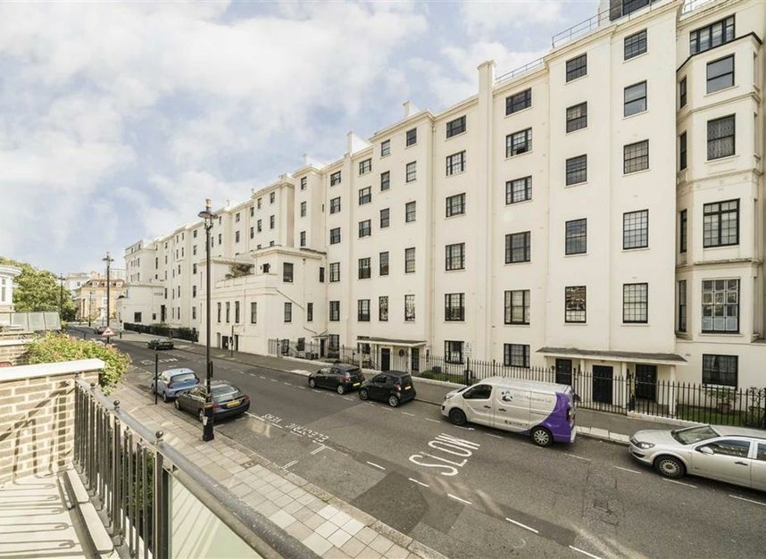 Properties to let in Stanhope Terrace - W2 2UB view8