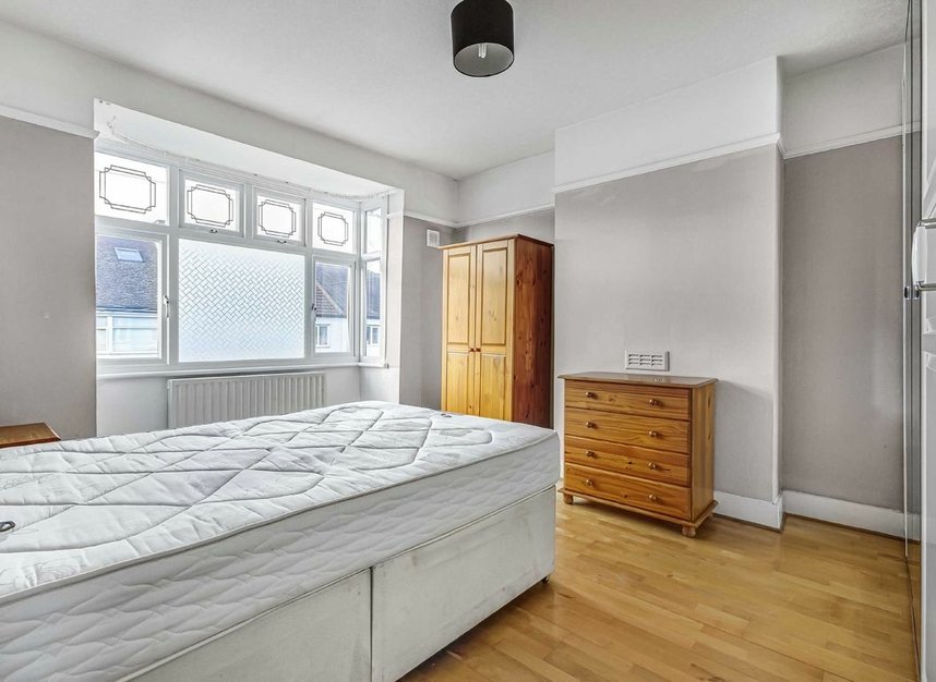 Properties let in Stanley Road - CR4 2BH view5