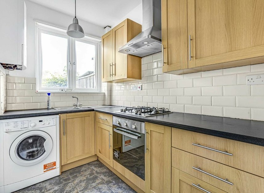 Properties let in Stanley Road - CR4 2BH view2