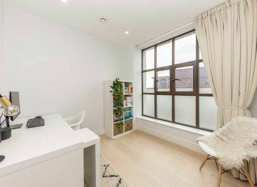 Properties let in Stanton Walk - E2 9FR view6