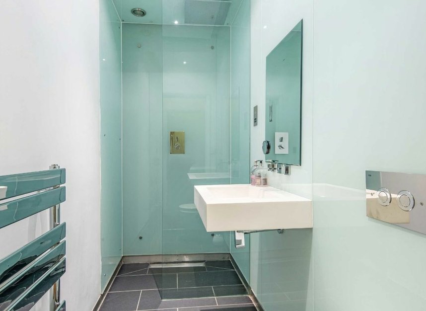 Properties let in Steels Lane - E1 0DP view6