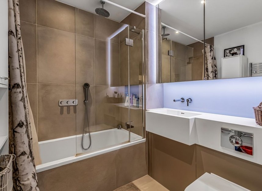 Properties to let in Sterling Way - N7 9HG view7