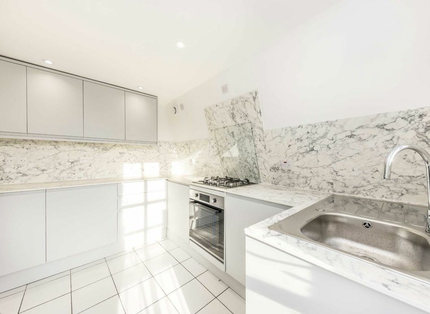 Properties let in Stoke Newington Church Street - N16 0AS view3