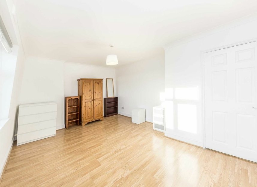 Properties let in Stoke Newington Church Street - N16 0AS view9
