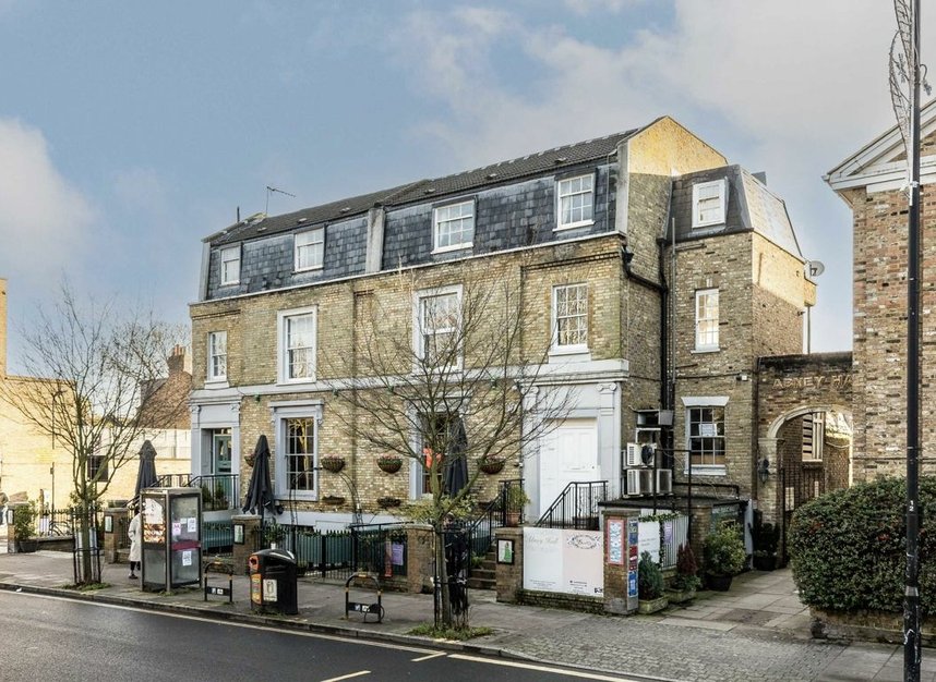 Properties let in Stoke Newington Church Street - N16 0AS view1