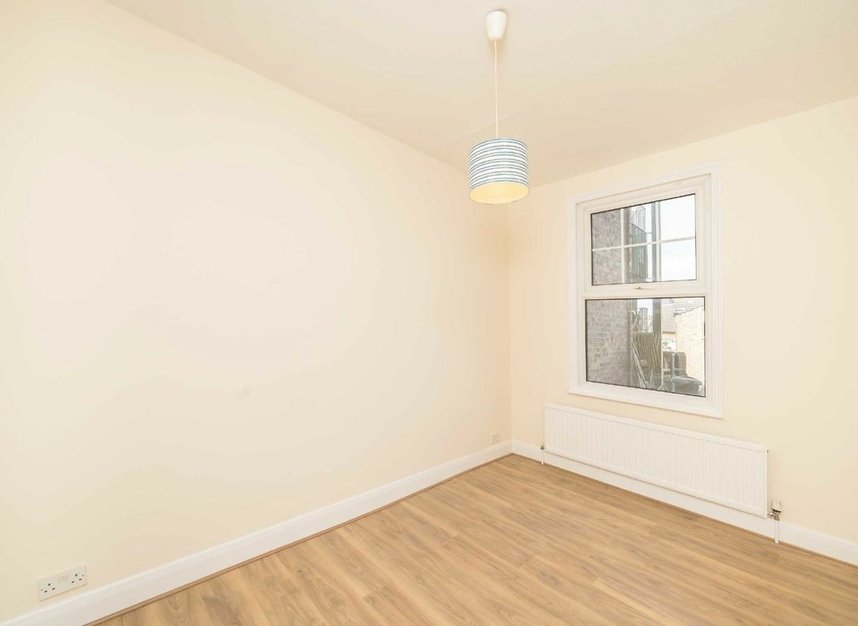 Properties let in Streatham High Road - SW16 1BS view3