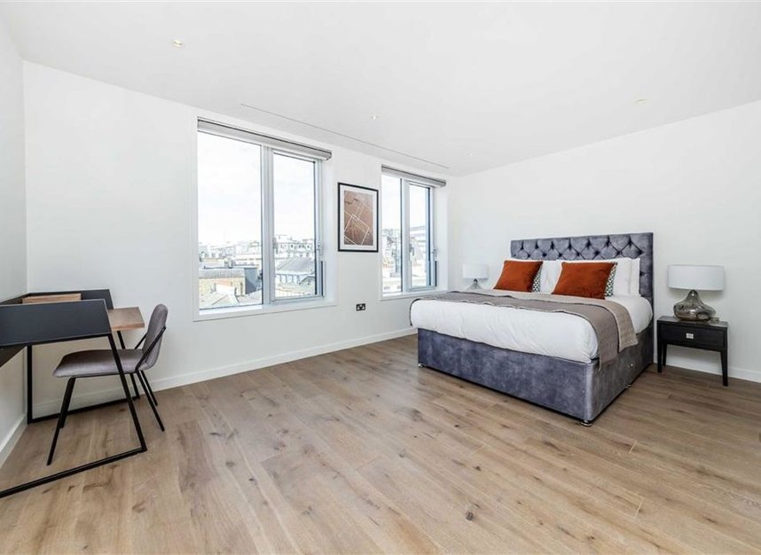 Properties to let in Suffolk Street - SW1Y 4HH view5