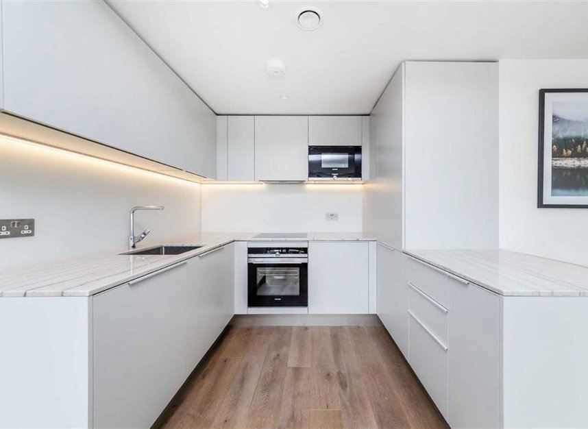 Properties to let in Suffolk Street - SW1Y 4HH view3