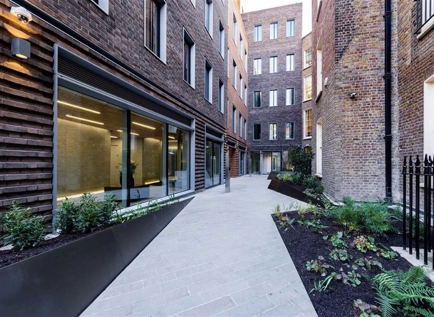 Properties to let in Suffolk Street - SW1Y 4HH view6