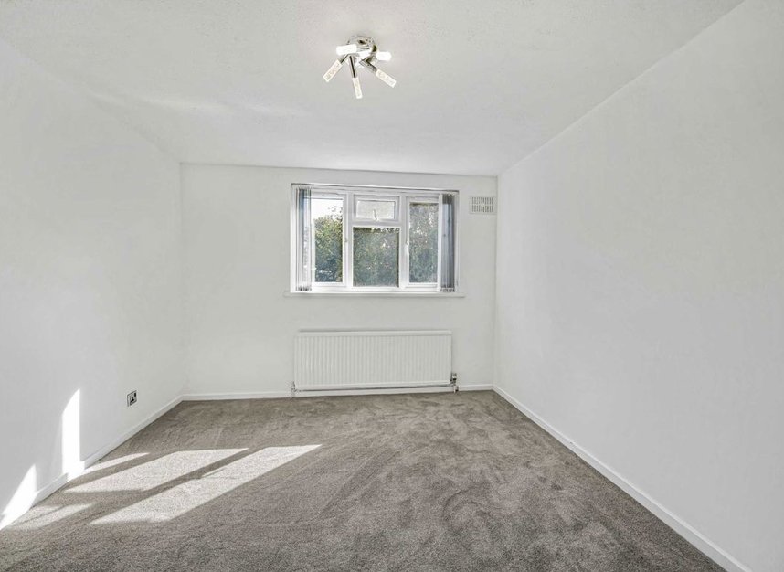 Properties to let in Swan Lane - N20 0PL view6